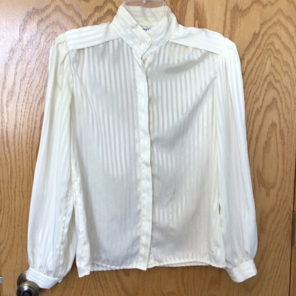 Collars n' Cuffs - cream colored blouse - Picture 1 of 9